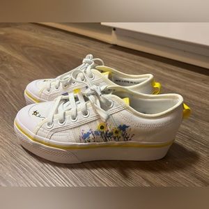 Nizza Adidas Kids Platforms size 6